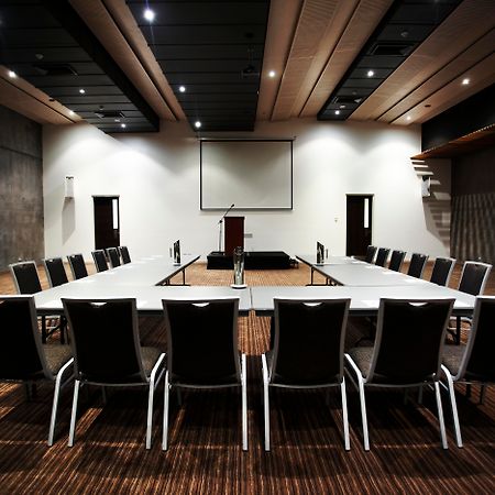 Peppers Noosa Resort And Villas Noosa Heads Exterior foto The boardroom