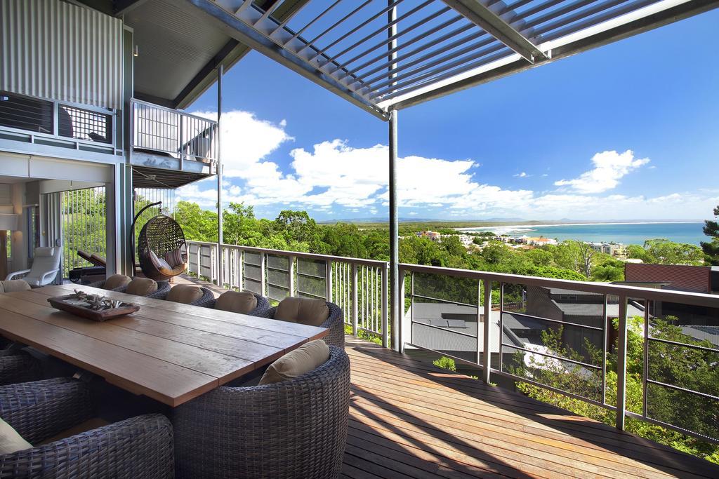 Peppers Noosa Resort And Villas Noosa Heads Exterior foto A view from a balcony